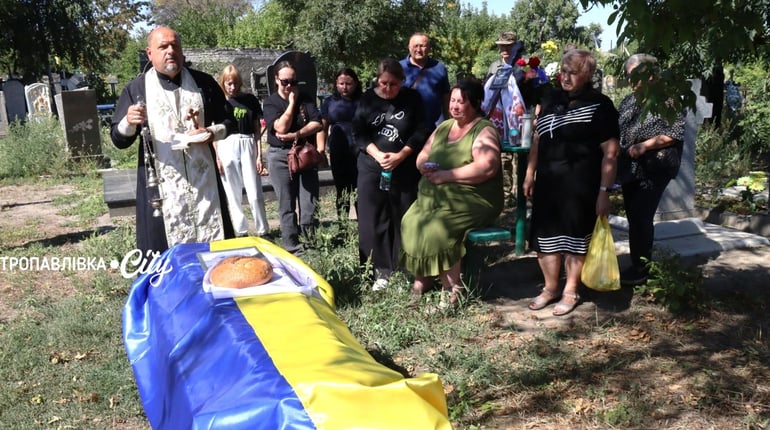“Два роки писала сину, а повідомлення - непрочитані”: на щиті Сергій Селіванов із Петропавлівки