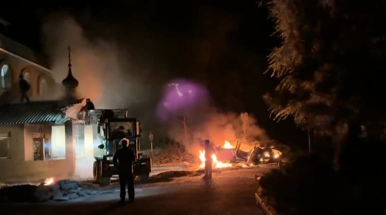 Без світла, зв'язку та безпеки: що відбувається на окупованій частині Волноваського району
