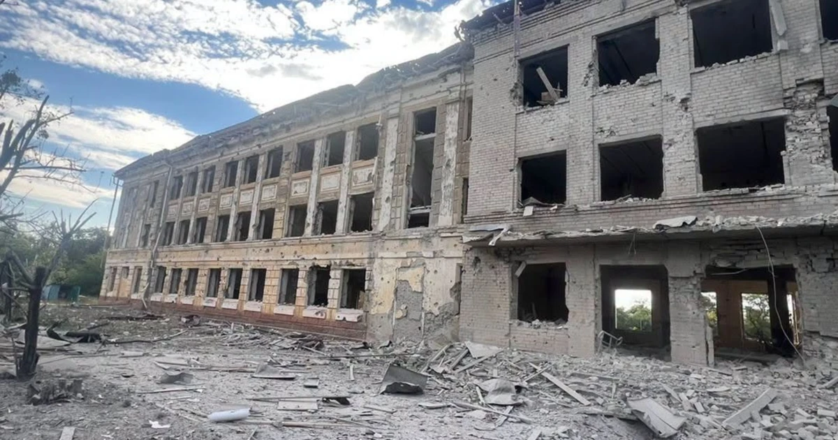 Шестеро людей поранені через обстріли Донеччини, серед них 16-річний хлопець