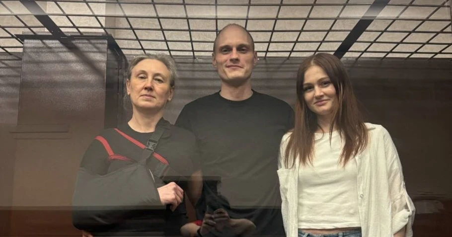 Росія засудила до довічного Артема Мурдіда з Мелітополя. Його матір і дівчину — на 22 і 20 років