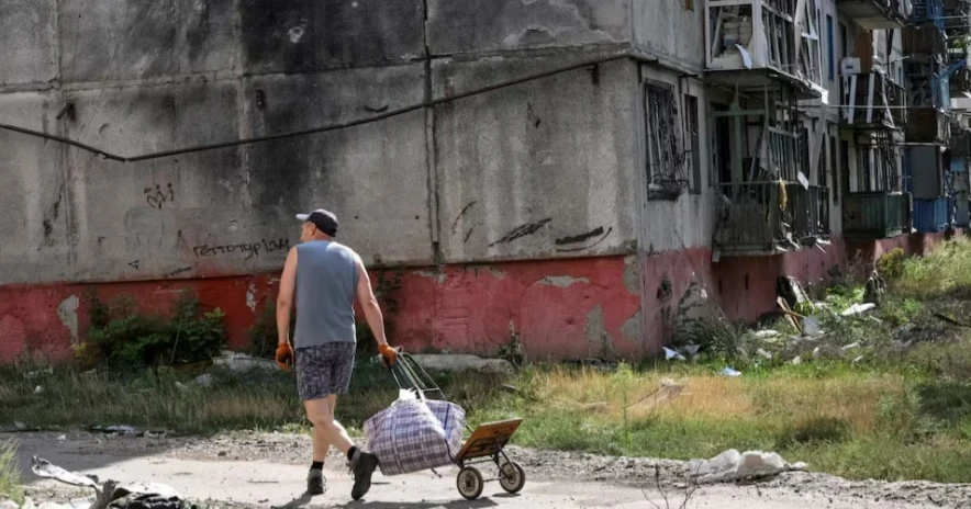 Наступ Росії на Донеччині стає випробуванням для нового військового командування України — Reuters
