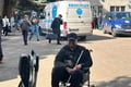 З дев’ятого поверху спускаємо на руках. Як евакуюють людей з Донеччини і чи більшає охочих виїхати