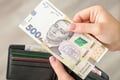 Базова соціальна допомога замість кількох виплат. Кого стосуватимуться зміни та коли вони запрацюють