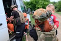 На Донеччині розширили зону обов'язкової евакуації дітей. Куди звертатись, щоб виїхати у безпеку