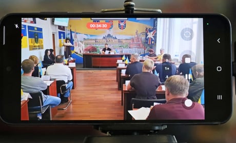 У Жмеринці придбають спецавтомобіль для ЦРЛ та модернізують харчоблок Мартинівського ліцею: 79 сесія