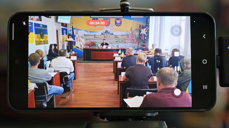 У Жмеринці придбають спецавтомобіль для ЦРЛ та модернізують харчоблок Мартинівського ліцею: 79 сесія