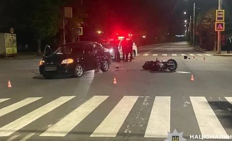 У м. Бар на одному перехресті за тиждень сталися дві ДТП: у другій травмувався водій мопеда