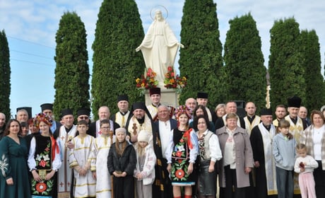 «Слава Тобі, наш Ісусе, слава Тобі, наш Господь»: у Старій Ягільниці постала велична фігура Христа