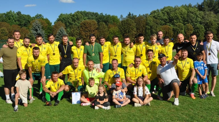 ФК «Звиняч» став володарем кубка Чортківського району-2026