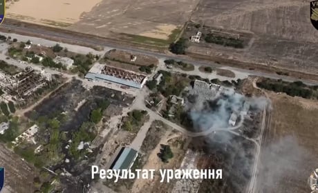 Окупанти ховали пальне у підвалі, але це не допомогло: СБУ показала удар по цілях на Херсонщині