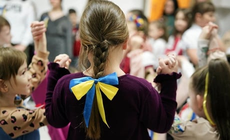Українські діти у Польщі можуть залишитися без виплати 800+: ZUS назвав важливу умову