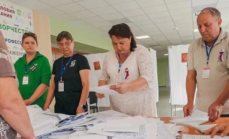 На окупованій Херсонщині оголосили підсумки “виборів” до Держдуми РФ: майже 75% за “Єдину Росію”