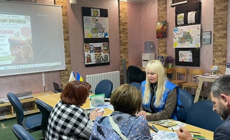 В Ужгороді для переселенців із Херсонщини провели зустріч із психологинею