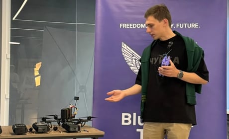 Журналістів навчили виявляти FPV-дрони за допомогою української “Чуйки”, — ФОТО