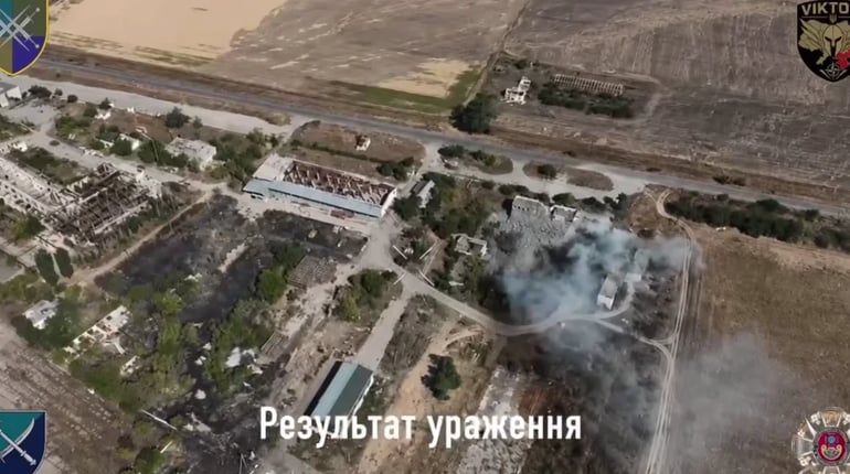 Окупанти ховали пальне у підвалі, але це не допомогло: СБУ показала удар по цілях на Херсонщині