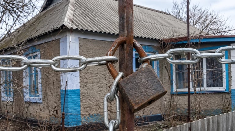 На Сірогозщині окупанти визнали “безгоспними” ще 433 будинки і квартири (список)