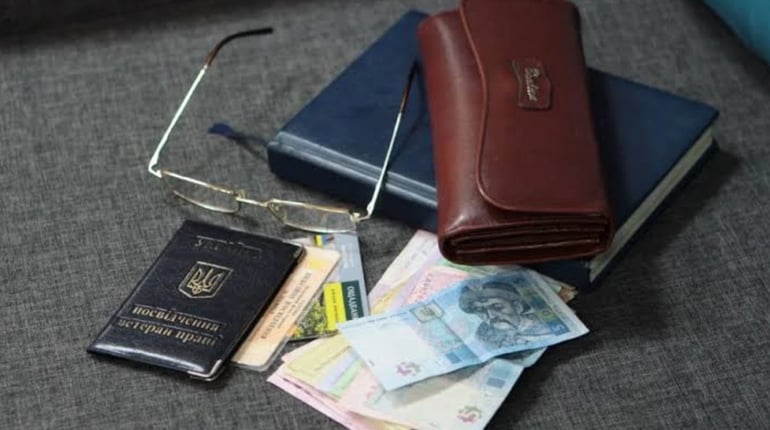 ПФУ розсилає попередження пенсіонерам: як не втратити українські виплати на ТОТ
