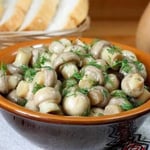 Мариновані гриби з оцтом