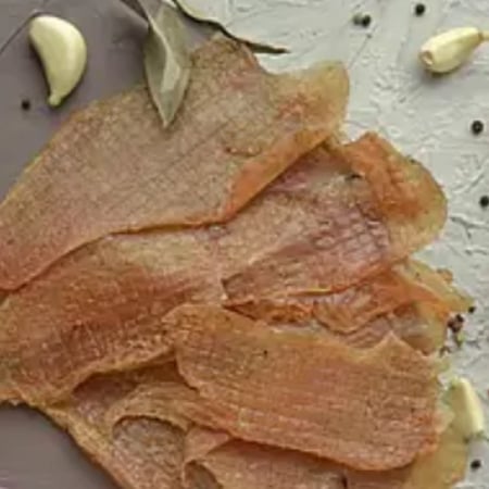 Сушене куряче м’ясо з часником