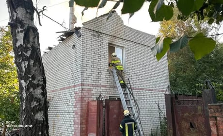росія атакувала Чернігівщину: загинули жінка та чотирирічна дитина, є постраждалі