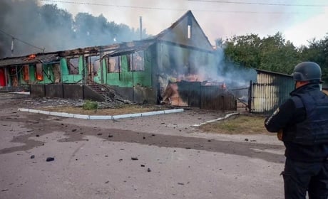 На Чернігівщині росіяни атакували склад, підприємства та храм: є постраждалі й значні втрати