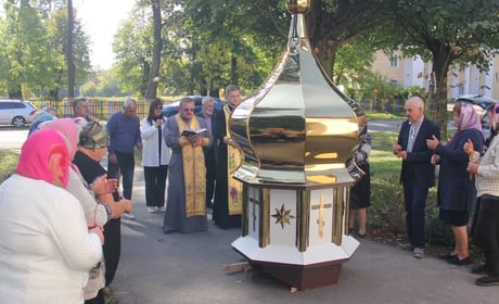 Родина полеглого воїна із Дружелюбівки пожертвувала кошти на виготовлення церковної бані