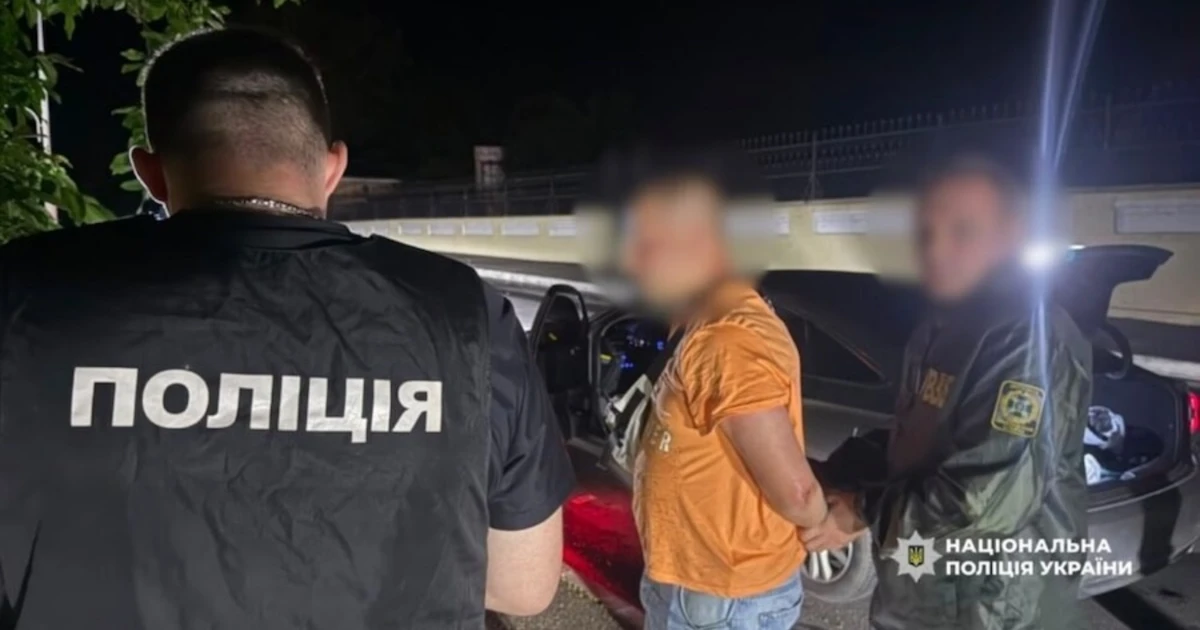 Замість охорони кордону — бізнес: в Ізмаїлі судитимуть прикордонника за переправлення ухилянтів