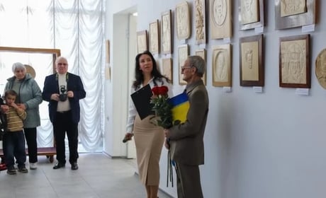 Дерево, що оживає: ізмаїльський майстер Михайло Пейков презентував ювілейну виставку