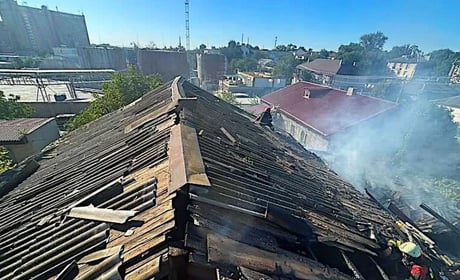 Атака БпЛА на Ізмаїл: є влучання в спортшколу та житлові будинки