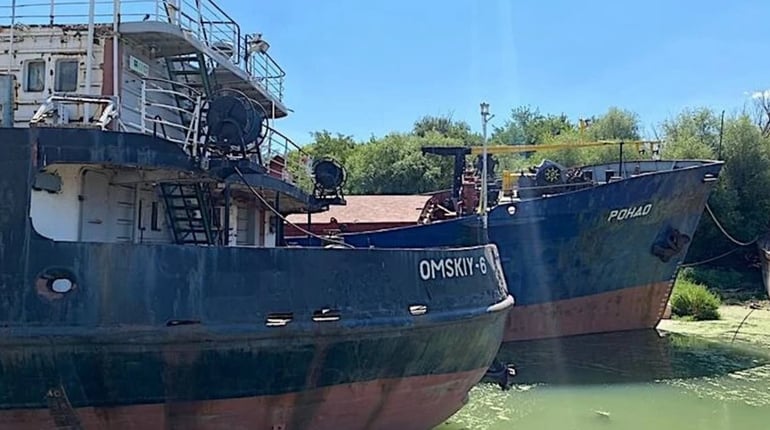Відлуння атак: в ізмаїльському порту розпродають пошкоджені судна