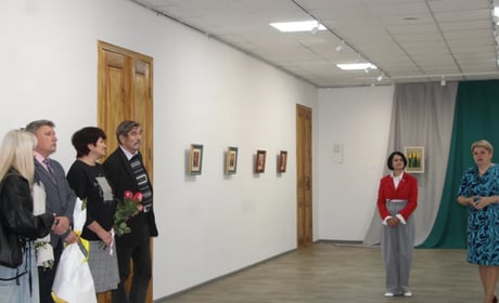 «Дерево життя: текстильний вимір» — у Ніжині відкрилася виставка Євгенії Липовецької