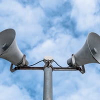 Уряд визначив правила роботи лікарень під час повітряних тривог: що змінюється