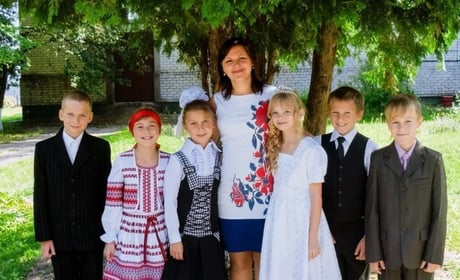 "Я ніколи не шкодувала про свій вибір": 10 років у школі, які залишилися в серці