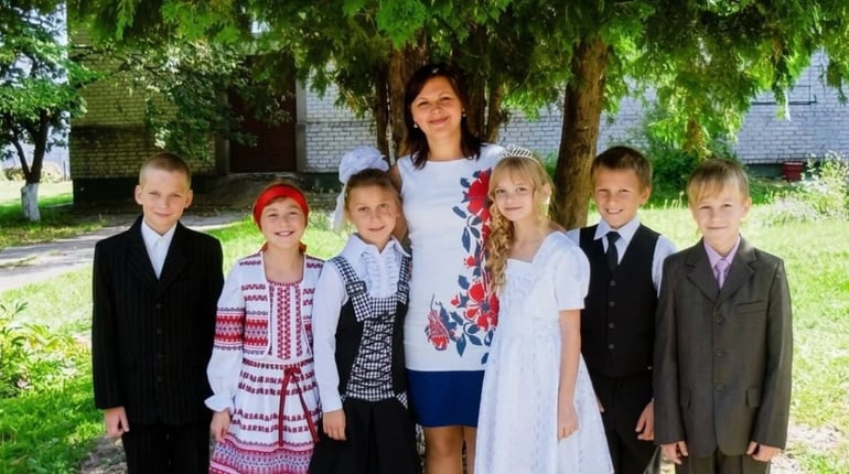 "Я ніколи не шкодувала про свій вибір": 10 років у школі, які залишилися в серці
