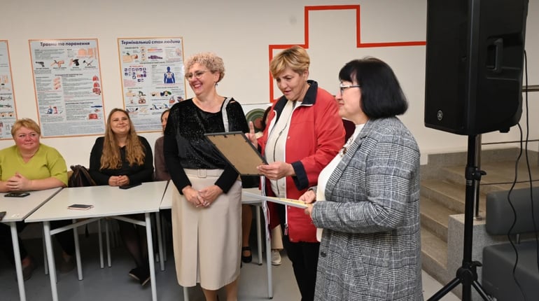 Працівників освіти Кагарличчини вітали із професійним святом