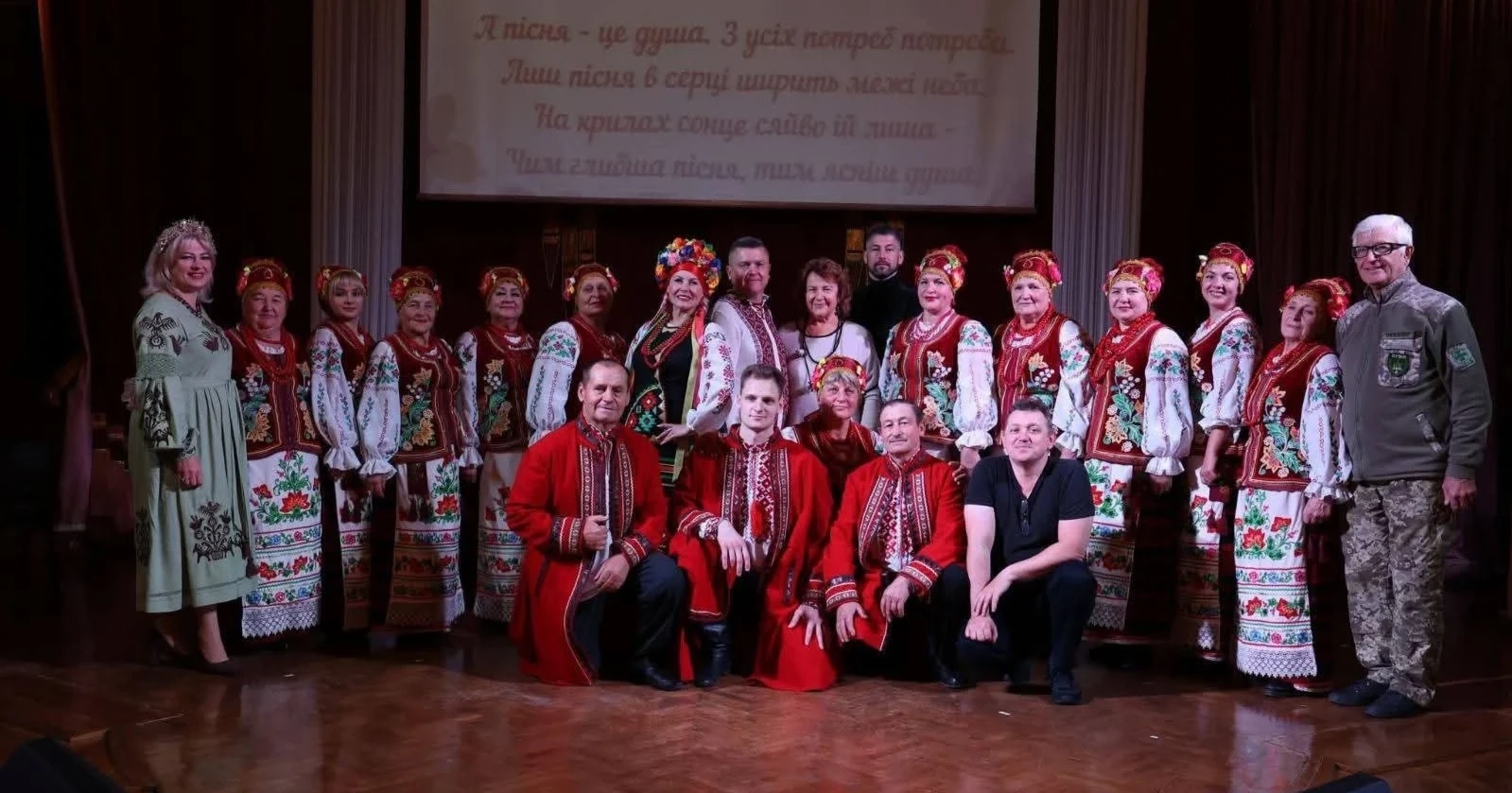 Творчі колективи Миколаївської громади вибороли "срібло" в Міжнародному фестивалі-конкурсі