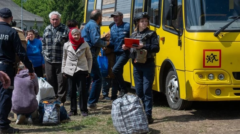 Евакуація – необхідність: поки є можливість безпечного виїзду – скористайтеся нею