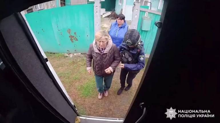 Ще два врятовані життя: «Білі янголи» Сумщини евакуювали людей з під обстрілів