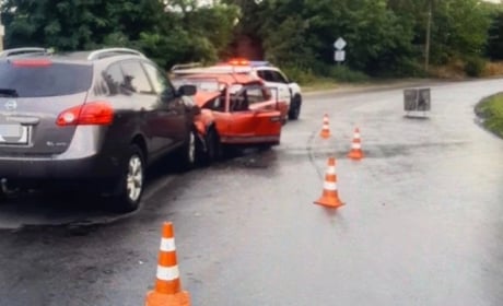 Чотирьох людей із переломами доправили в лікарню після лобового зіткнення в ДТП на Переяславщині