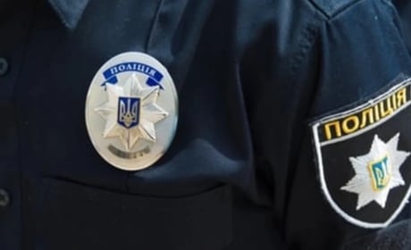 Чоловік заплатив за зарядну станцію інтернет-магазину, але товар не отримав: хроніка поліції