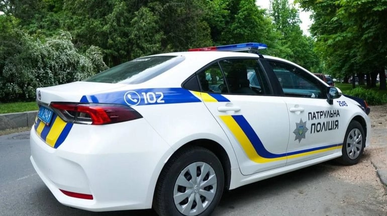 У Переяславі була ДТП біля супермаркету, донька посварилася з матір'ю за спадщину: хроніка поліції