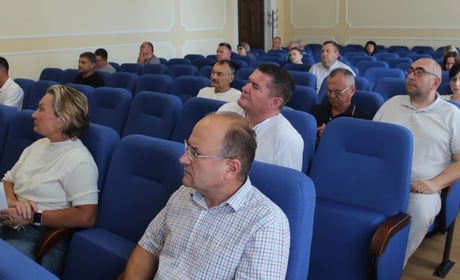 У Гадячі відбулася 78-ма сесія міськради: звіт голови, нагороди ветеранам, зміни до бюджету громади