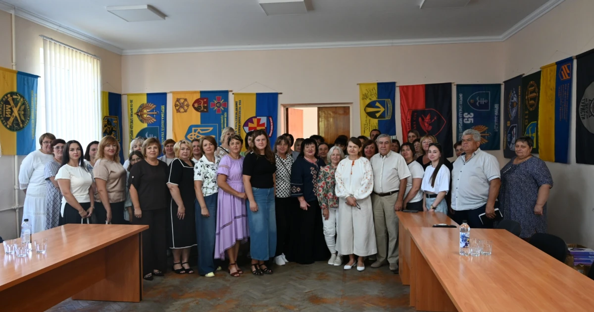 «Ідентичність починається з мови»: про що говорили на зустрічі з Представницею Уповноваженого з мови