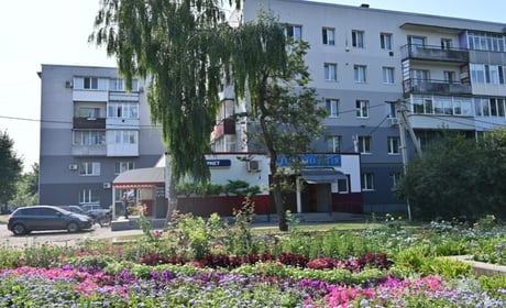 Як правильно скорочувати урбаноніми: вул., просп. чи пров.?