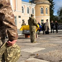 У Первомайську попрощалися із захисником України Дмитром Воротинцевим