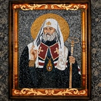 «Камінь треба слухати»: історія майстрині, яка малює без фарб