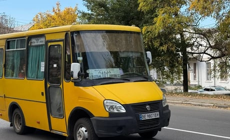 Військовий запропонував реалістичні графіки маршруток у Первомайську: що відповів виконком