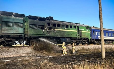 Ворог тричі за ранок атакував БпЛА пасажирський поїзд Київ – Миколаїв