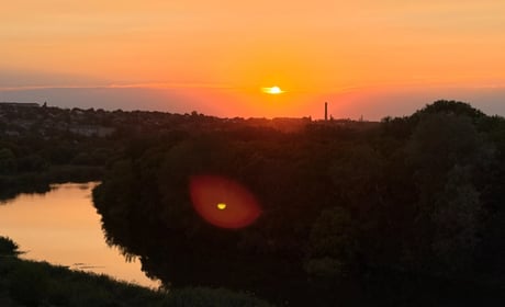 Як спіймати літо за хвіст: один захід сонця над Південним Бугом