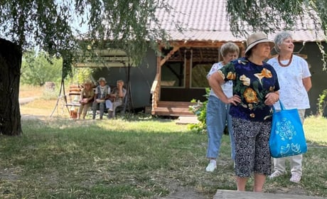 «Ми тут перезавантажилися»: представниці університету третього віку побували в клубі «Аякс»